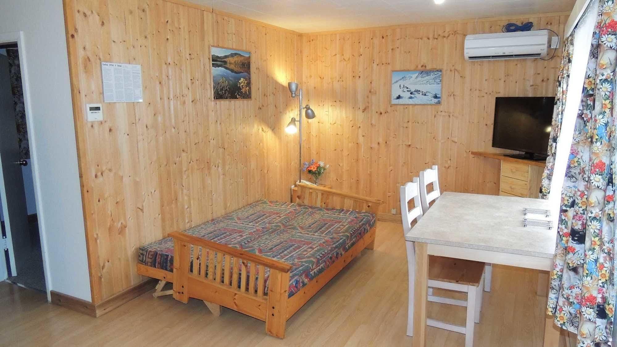 Viewpoint Rv & Cottages Salmon Arm Eksteriør bilde